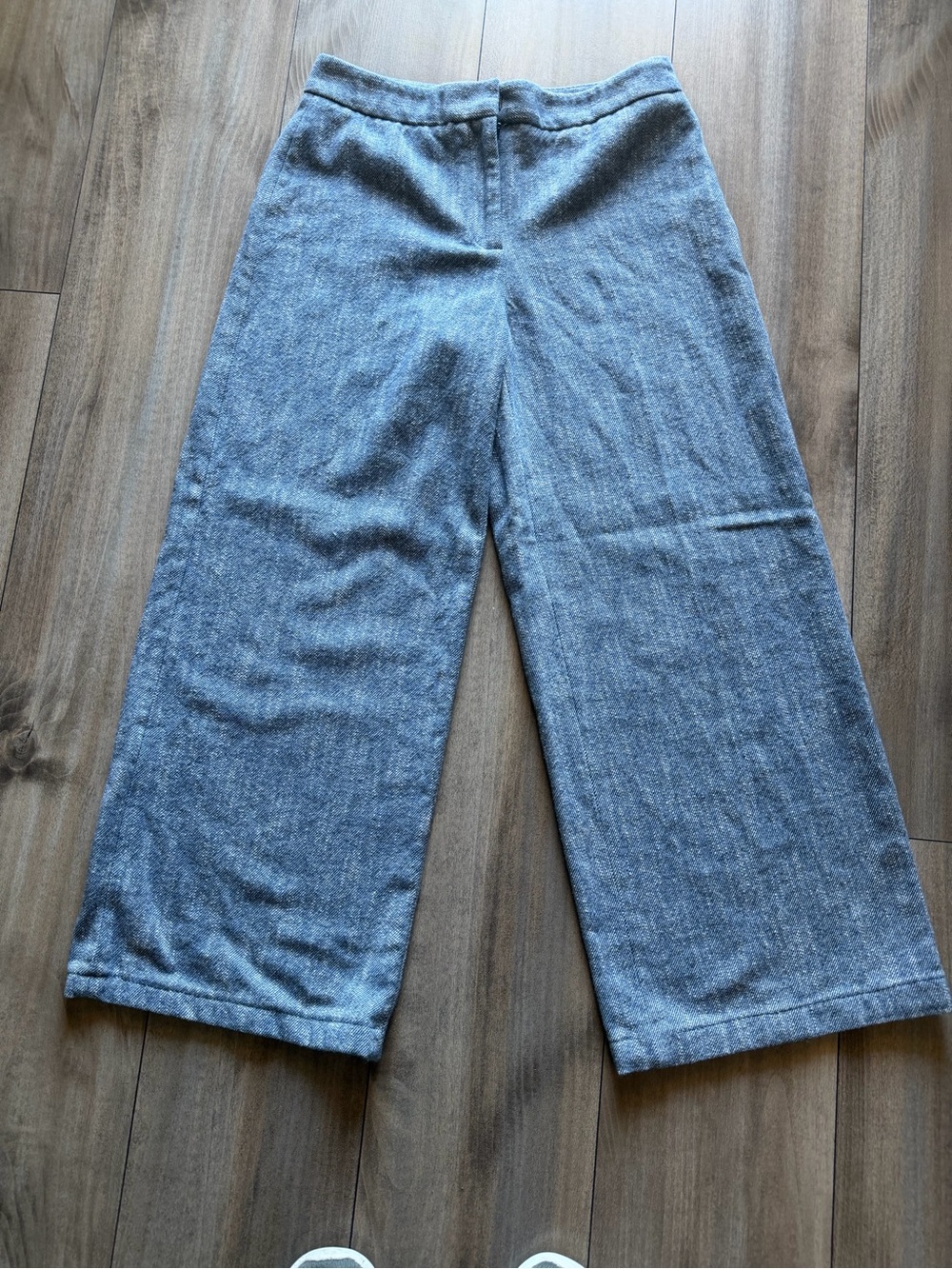 Zara Light Wash Denim Jeans
